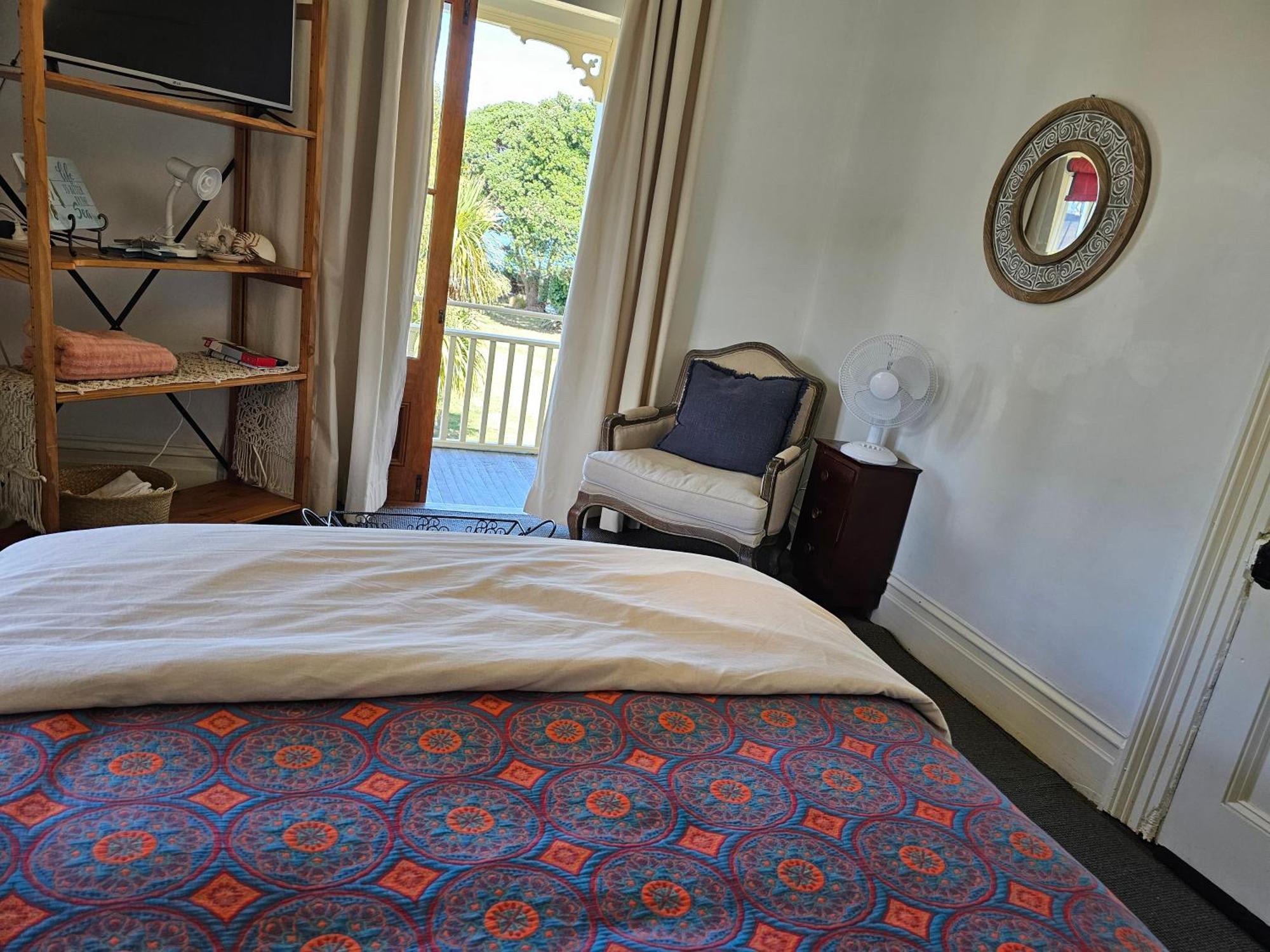 Brony'S Beachfront-Short And Long Term Stays Porirua Zewnętrze zdjęcie
