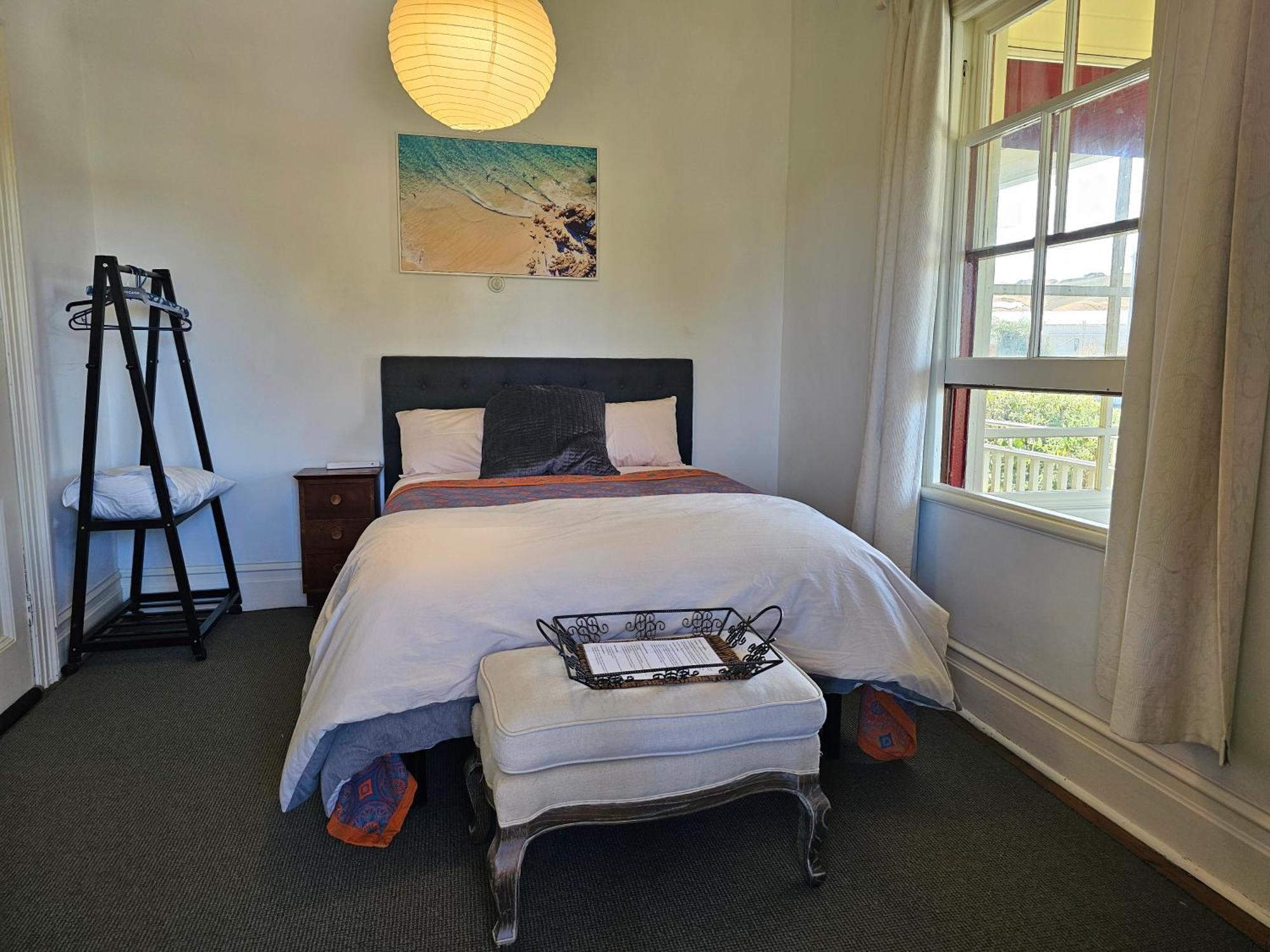 Brony'S Beachfront-Short And Long Term Stays Porirua Zewnętrze zdjęcie