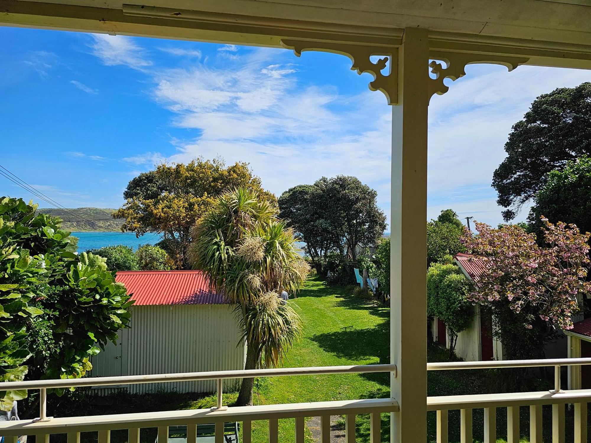 Brony'S Beachfront-Short And Long Term Stays Porirua Zewnętrze zdjęcie